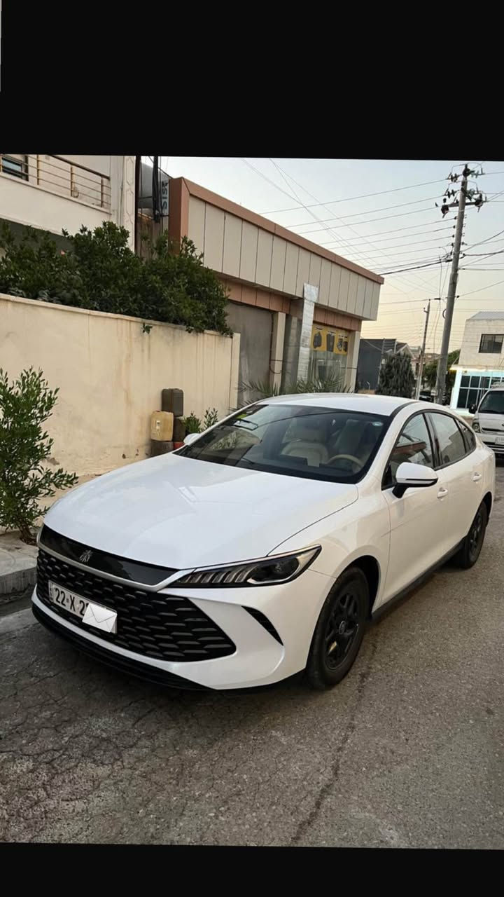 سلام عليكم 
BYD. Qin plus 2025 
كلين تايتل ده عامى لۆ دەعامی بە شەرت 
ناو زەرد 
رەقم هەولێر 
تەنها ٨ هەزار رۆشتوە  وەک سفر وایە 
باڵو تەغلیف سوکانو کوشنی لەسەرە 
شوین هەولێر 
نرخی ١٣٨ وەرەقە و مەجالیکی برایانە 
واتساب 
*********** أربيل, العراق
