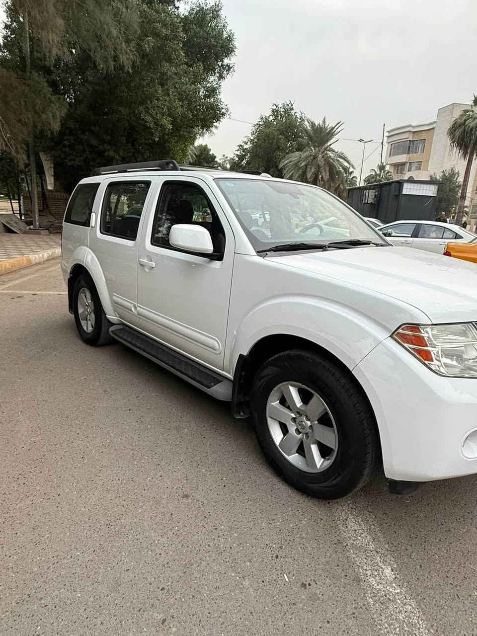 السلام عليكم اخوان للبيع بافندر 2008 مواصفات SE
وارد امريكي بدون حادث بيه صبغ ربع باب الخلفي

سياره ماشيه143 جاهزه من كلشي

فقط بيه صوت رواجز بالتشغيل

السعر105 بيه مجال للطيبين  رقم الانگليزي الجديد

مكان السياره بغداد حي العامل  ***********
