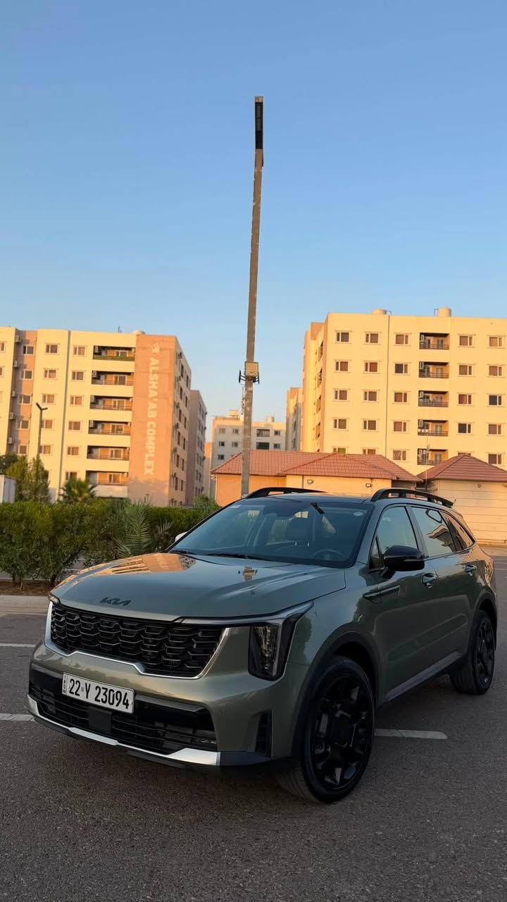 � كيا سورنتو 2025 | Kia Sorento
✨ اللون: زيتوني مميز
📍 المواصفات: فول X-Line
🛣️ الممشى: 25,000 كم
📑 رقم السيارة شمالي  – تحويل وكالة حاضر
✅ السيارة جاهزة وكاملة وبدون أي نقص 

مكاني بغداد 
السعر 235
***********
