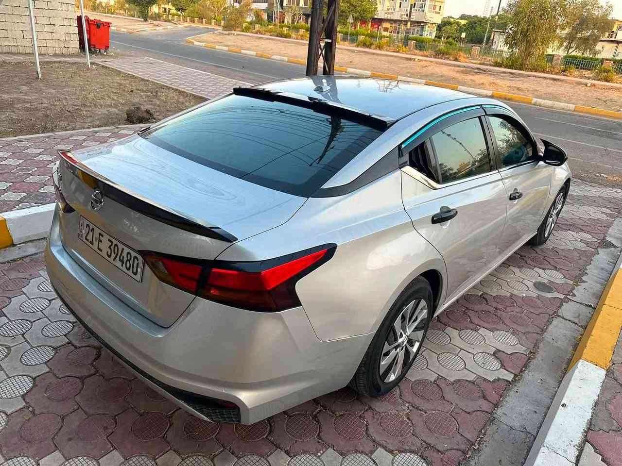 للبيع التيما 
السعر 126 مجال بسيط
*********** 
موديل 2020 
الون سلفر 
تحكم ستيرن 
تثبيت سرعه 
شاشه لمس 
 كاميرا خلفي 
بصمة تشغيل 
تشغيل عن بعد 
تبريد ثلج 
تايرات جديد
كير مكينه بشرط 
سونار ورقم الشاصي بلمنشور 
جاملغ بونيد بدون دواخل 
مكان سياره ديالى خانقين
