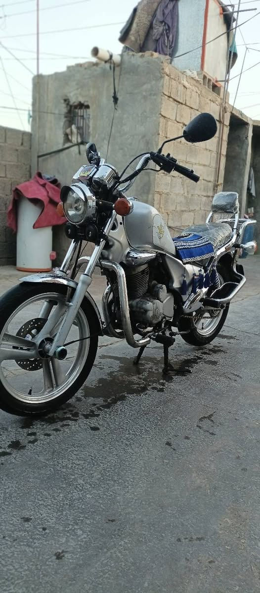 سلام عليكم مطور دايلم مسكر البيع نضيف من كلشي مكفول كفاله عامه *********** الستفسار
