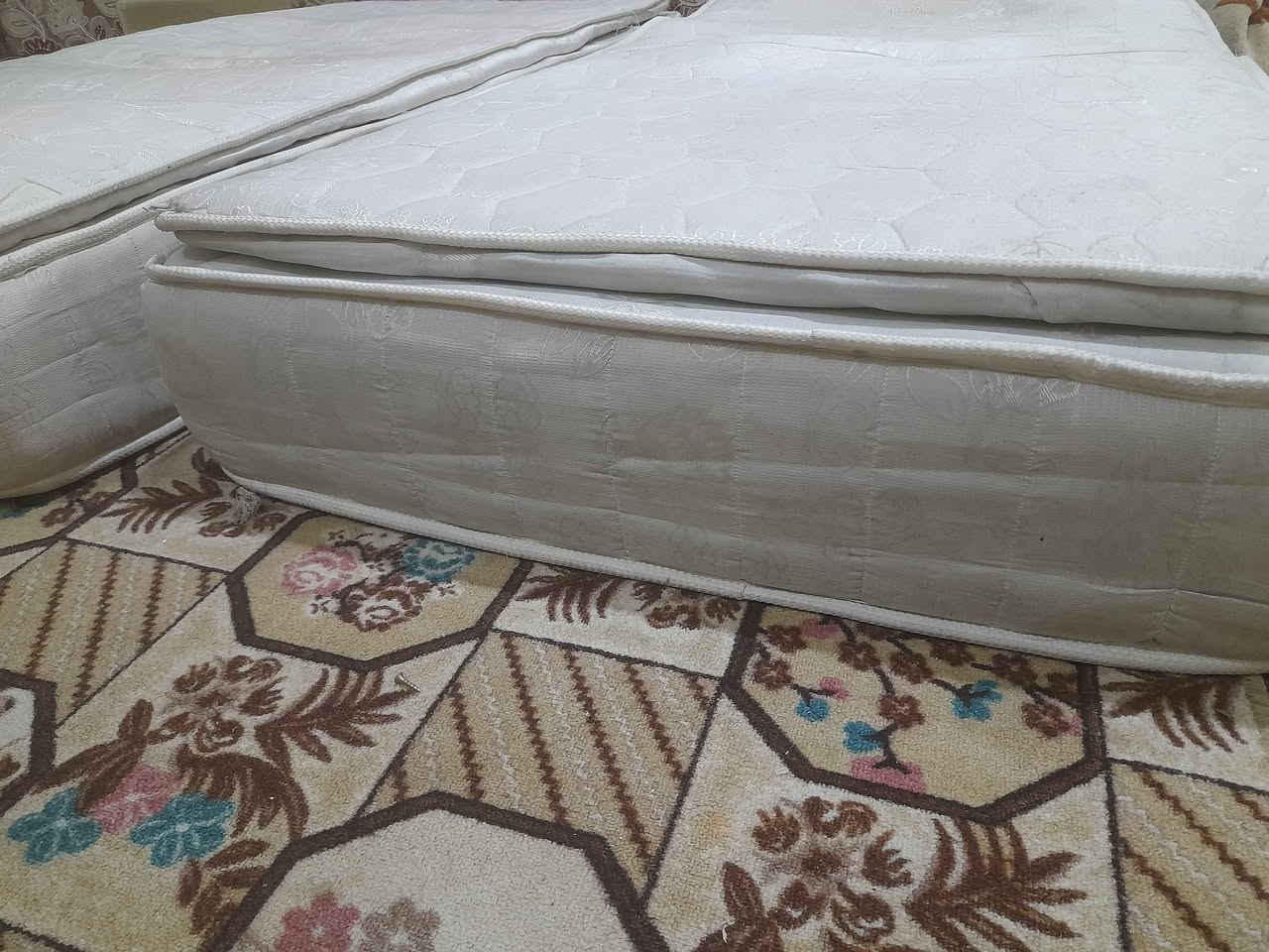 مندر طبي نوعيه اصليه ابو السبرنك عدد اثنين قياس ١٩٠في ٩٠ سعر الواحد ٥٠ الف
مندر ربل النوعيه الاصليه سعر ٣٥ الف
عنوان البصره للزبير 
*********** الزبير, البصرة
