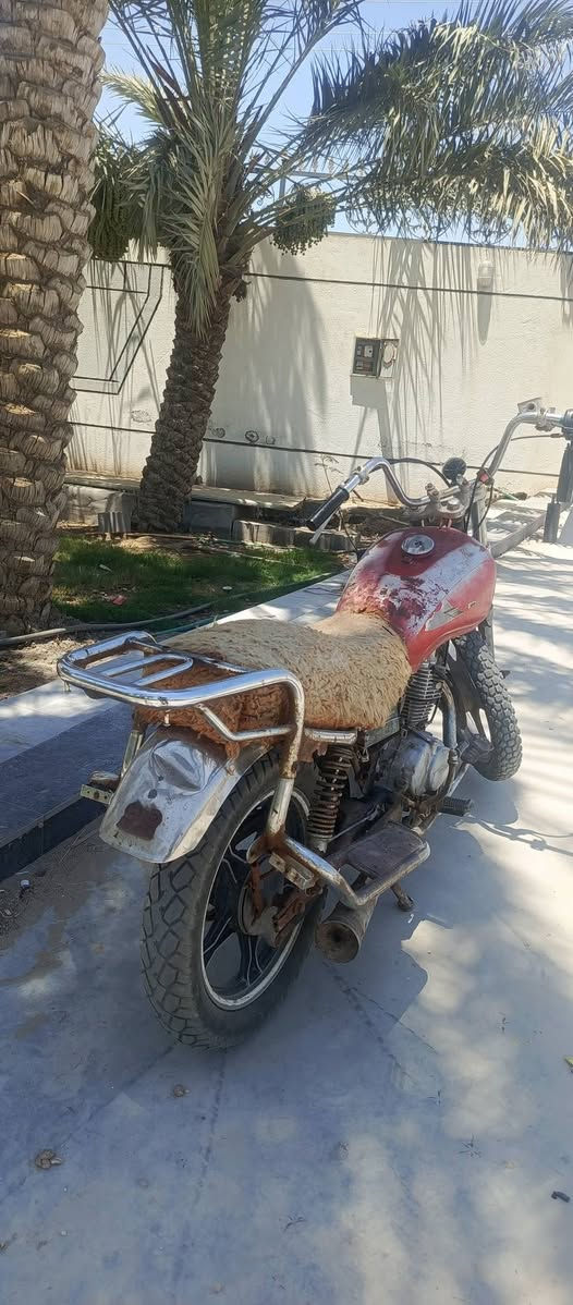 سلام عليكم دراجه تايموته اوراق اصولي محرك ستوته مجفت السعر 200وبي مجال التواصل علا هاذه الرقم +***********
