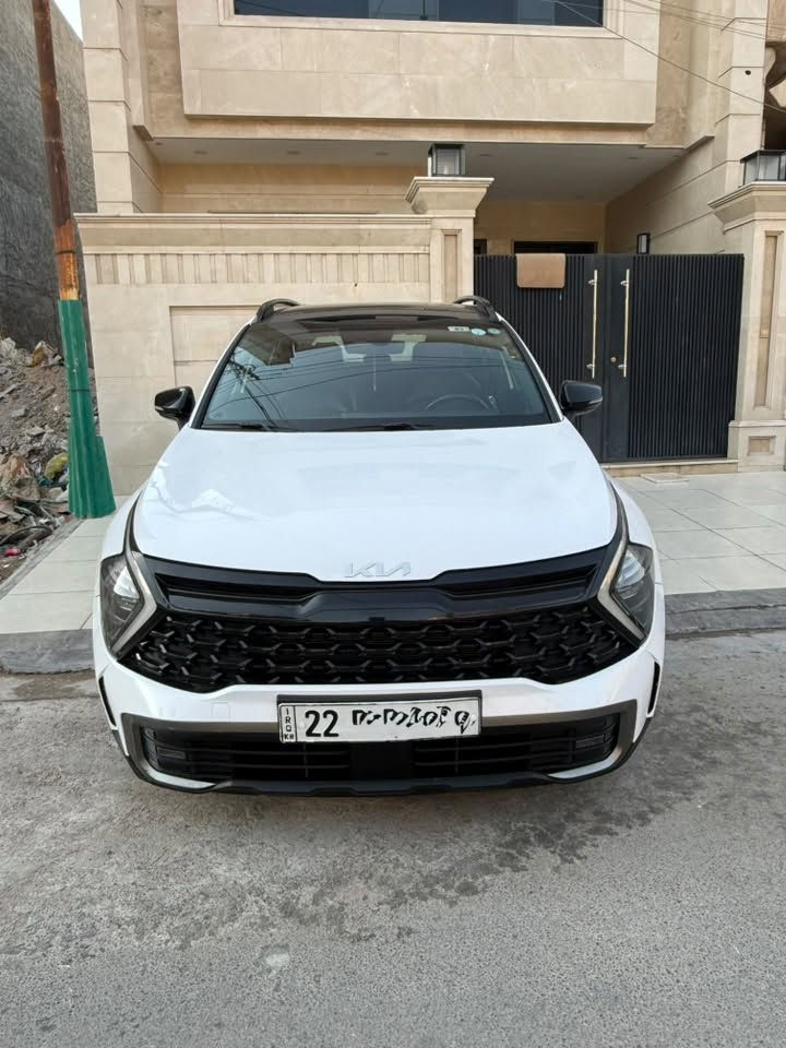 🚘 كيا سبورتاج 2023 X-Line فول إلى الأخير

▪️ محرك 2500 
▪️ فور ويل (دفع رباعي)
▪️ وارد أمريكي – رقم أربيل الجديد
▪️ ماشية 60 ميل 
▪️ سقف بانوراما
▪️ 4 رادارات
▪️ كراسي جلد كهرباء + تبريد 3 قطع
▪️ شاشة آيباد + كاربلاي
▪️ شاحن وايرلس + مخارج شحن خلفية
▪️ جنطة كهرباء فتح وغلق
▪️ ويل حجم 20
▪️ تشغيل بصمة وتشغيل عن بُعد
▪️ أبواب بصمة
▪️ إنارة ذكية بالأبواب ليلاً
▪️ توقف ذاتي
▪️ تحكم كامل بالستيرن
▪️ سايد بريك دكمة
▪️ تغيير مودات القيادة
السعر 200$ وبيها مجال 
⚠️ الحادث فقط بالصندوق الخلفي، مثل ما موضح بالصور.
🔧 الجاملغ الأمامي مفتوح وراجع نفسه ليبل واحد 
✅ السيارة كلها ليبل واحد. ولا قطعه صبغ
✅ الأيرباكات كلها سليمة، وماكو أي إيرباك طاك.

📄 سنوية حصراً باسم المشتري، وهزة وفحص كله جديد.
📞 رقم صاحب السيارة:  ***********
