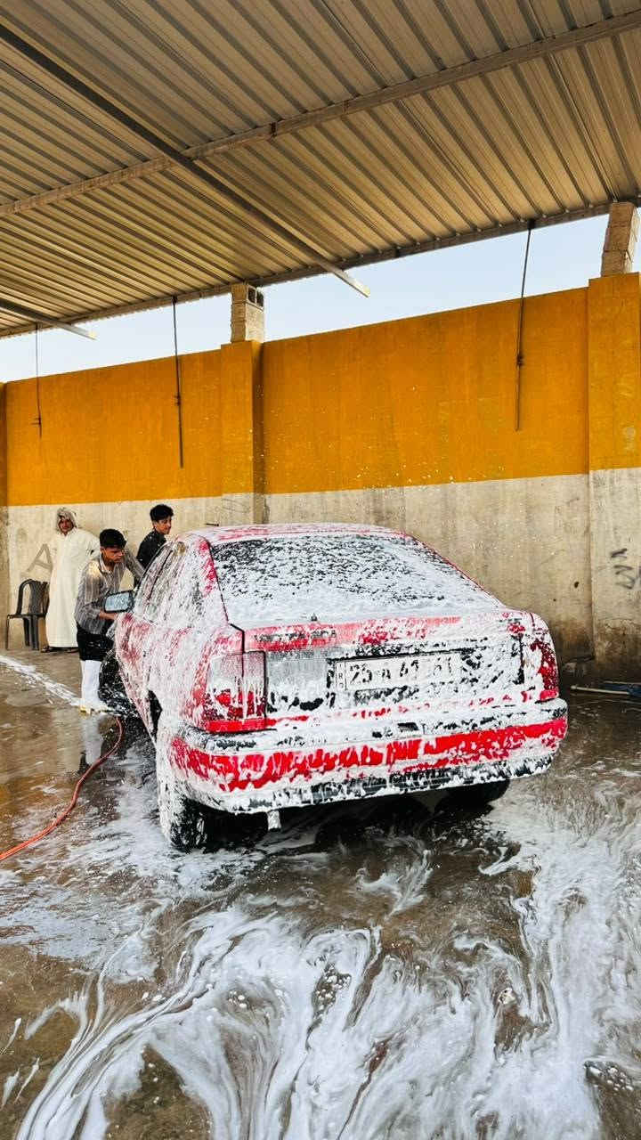 أوبل فكترا موديل 91 رقم جديد سنوية لغاية 2030 محرك 20 لاصرف ولابخار كير عادي درايف شفت جديد صدر ودبلات وبولبرنات جديد زوج تاير خلف جديد باتري وداينمو جديد مسطره ونوزلات جديد كله اني مبدله بيها نشاط فول.
شرط التحويل بيها بطاقة بنزين.
مكان السيارة كركوك والحويجة. بدون صبغ فقط هلالات مصلح والدوسه وبعد ما مصبوغ. 
السعر 30 وبيها مجال ورقة حك الجيه. ***********
