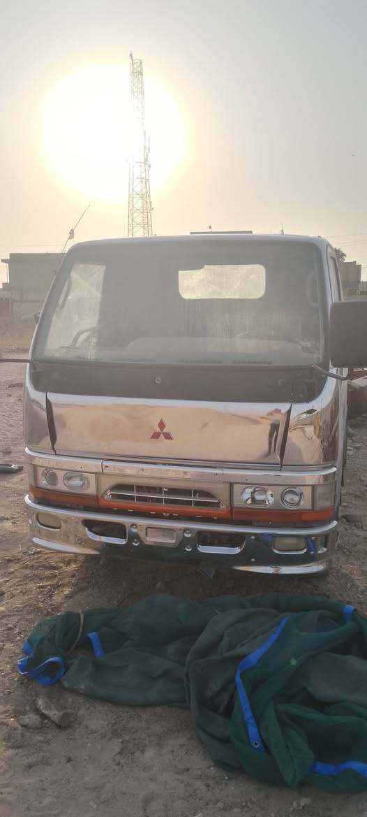سلام عليكم قماره بزون للبيع جاهزه ومابيه اي نقص كلش ح
لوه احلا من الصوره باقي التفاصيل اتصال ع الرقم 

***********
