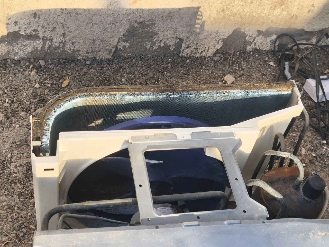 مكيف طنين البيع  جديد شركه  تبريد ثلج  ***********
