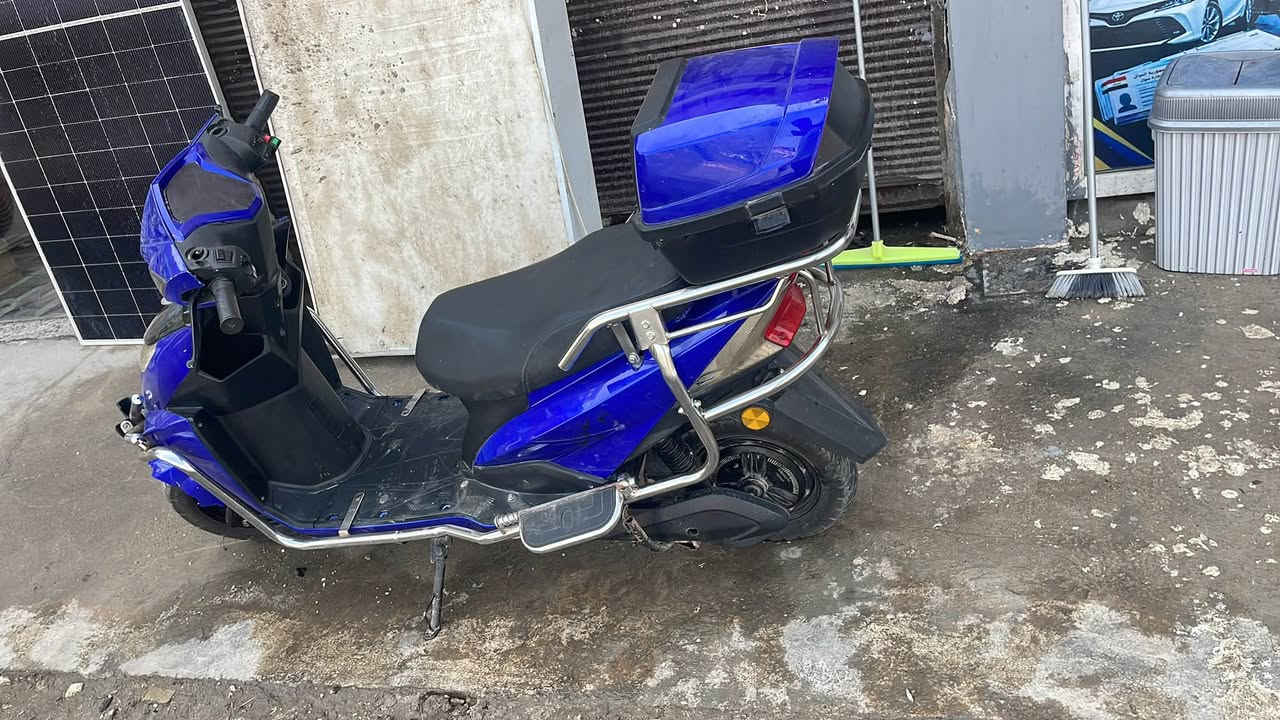 شحن • ٦ بطاريات • ٢٠٢٤