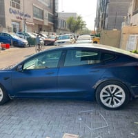تسلا3 موديل 2022 اون لاين ماشيه 107 كيلو بطاريه مكفولهدواخل مكفوله لسي...