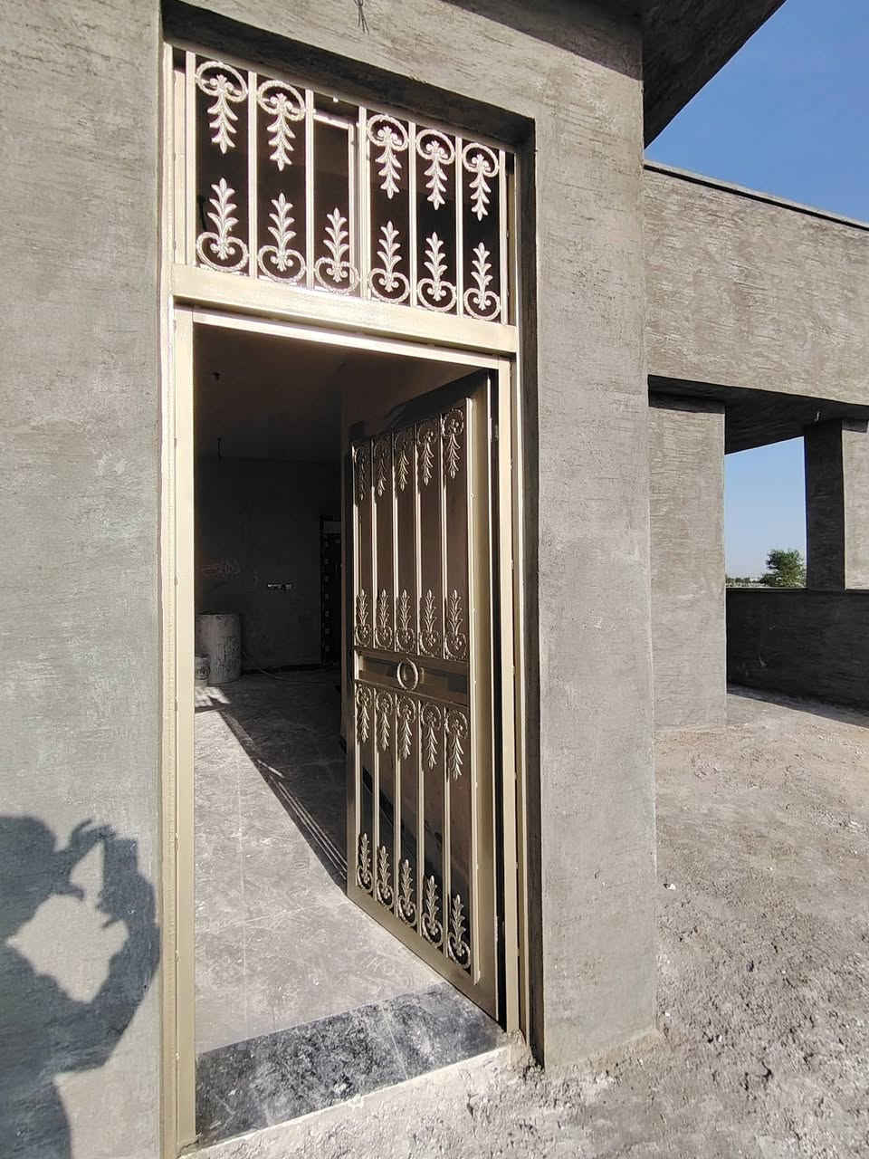 قاطع بروانه • صبغ • تنظيف البوب والشبابيك