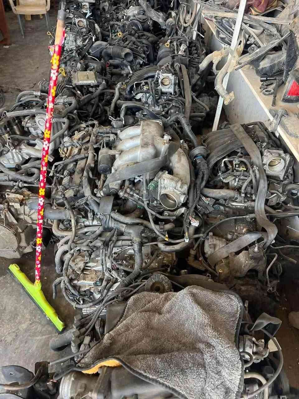 يوجد جميع الادوات احتياطيه رينو سفران فلونس كوليوس ديوانيه حي صناعي بلوك الاول شارع البانزين خانه خلف الكراج 
يوجد توصيل ***********
