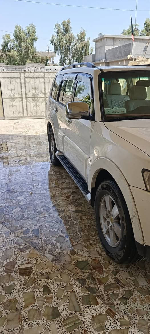 سلام عليكم باجيرو 2008
مكفوله كفاله عامه لا صبغ ولا بارد ولا تبديل
مكينه 3000 المرغوب وبيه منضومة غاز حكوميه 80لتر
المواصفات
اشاير مري
مري شفط 
فتحه سلايد روف
لد ترحيب
3قطع تبريد 
حساسات
فور ويل
شاشه اندرويد +كامره دواره
غلاف سبير نيكل
شاشة اعطال
لايت زنون 
تخم تاير جديد صدر امامي خلفي جديد مسويله ادامه كامله السيارة مابيه نقص جاهزه رقمه انكليزي بسمي السعر 118بيه مجال بسيط مكاني بغداد ***********
