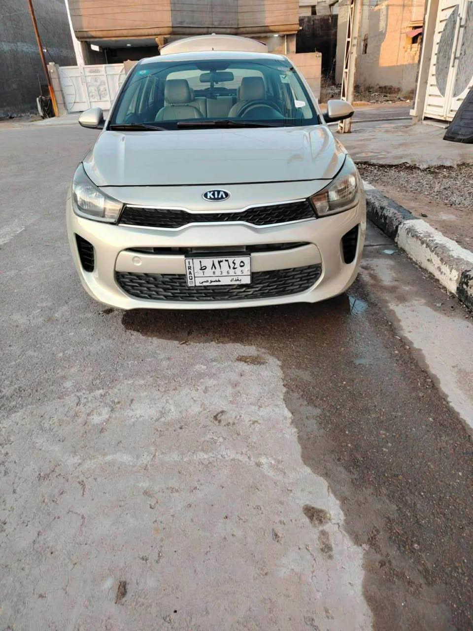 السلام عليكم 

كيا ريو موديل 2018 لون شمباني رقم بغداد ماشية 94 
سونار مرفق بالصور حادث قطعتين وبيها شوية بوارد 
السعر ( 100 ) وبيها مجال مكاني بغداد المحمودية للاتصال

***********
