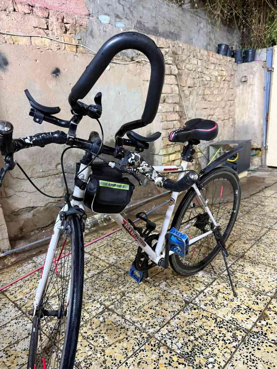 السلام عليكم باسكل c700
نضيف كلش على ايدي اشتريته من الشركه 
سبعه كير اوتماتيك الابركات كلهاا شغاله 
السعر 170وبي مجال 
وتساب ***********
وماسنجر هم متواجد 
المكان الحسينيه مال راشديه
