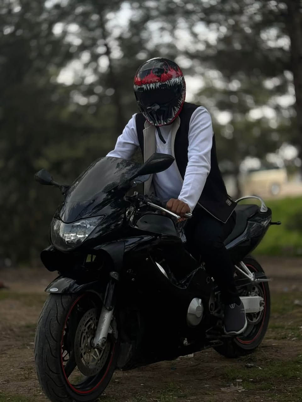 السلام عليكم هونداي F4i/600
2006
اوربي مكينه كبس 4بستم نضافه فول سرعه 300
كلشي بشرط تضرف سلف وتروح تايرات جددالسعر 24ورقه وبي مجال عنوان اربيل شقلاوه ***********
