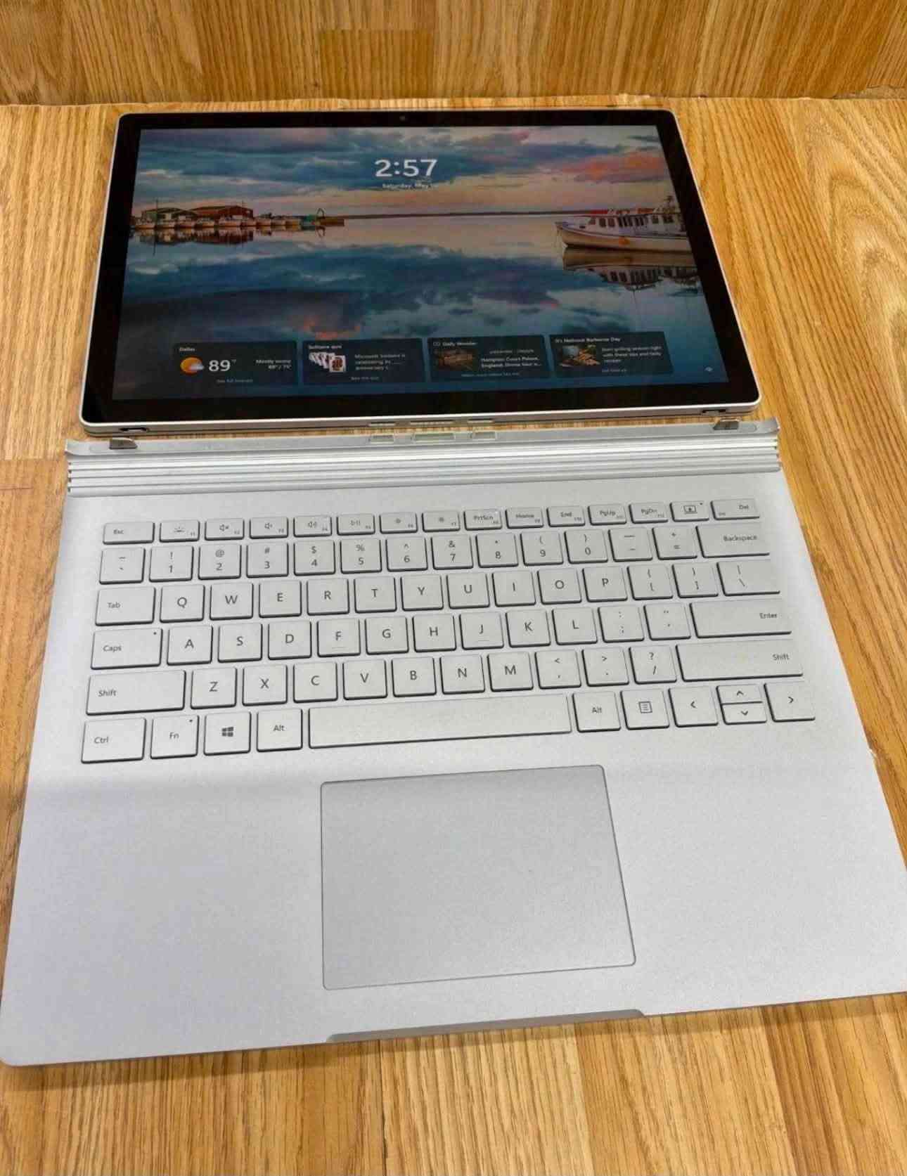 Surface Book 3 • Core i7 الجيل العاشر • رام ١٦ جيجا