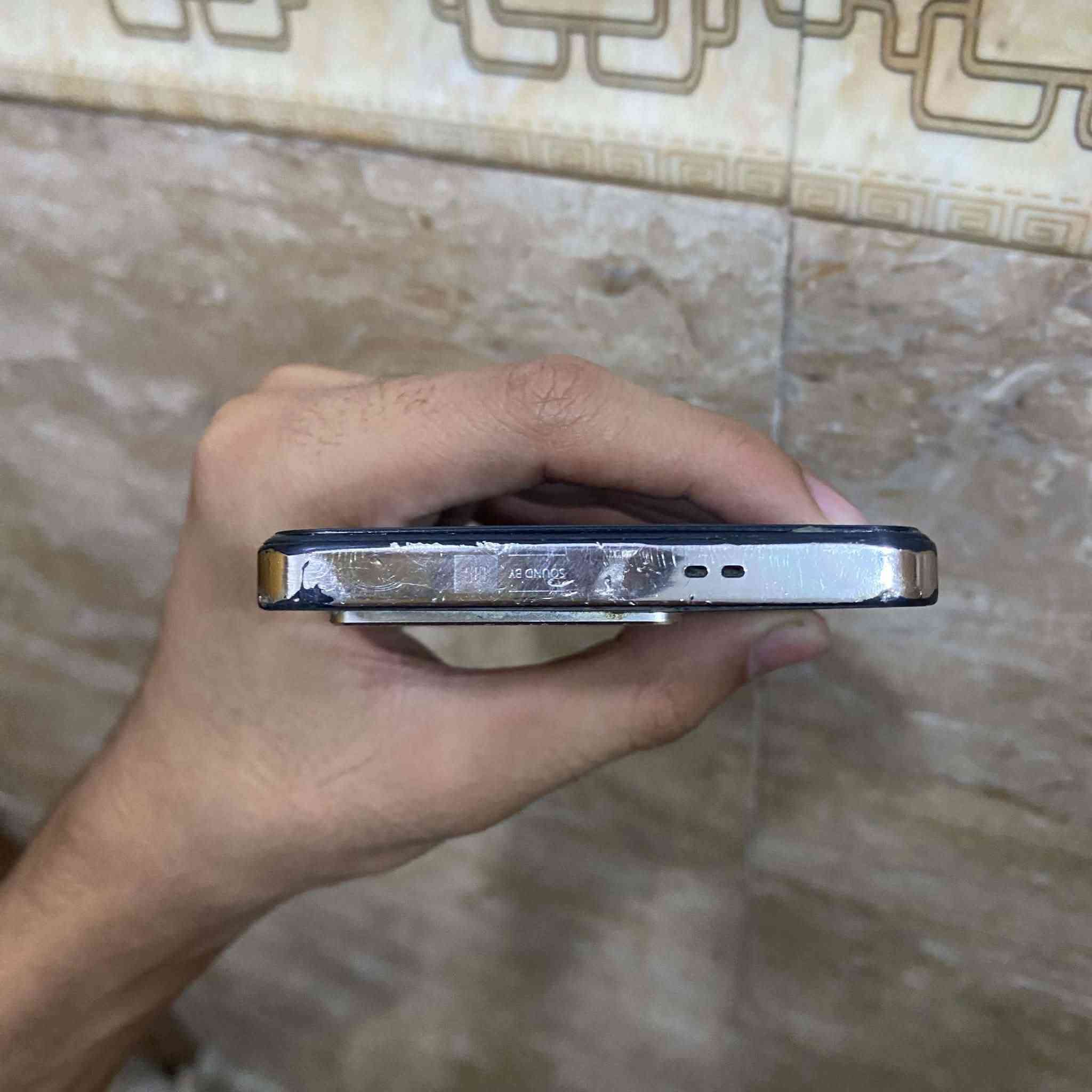 سلا عليكم جهاز للبيع لسعر 120 وبي مجال بسيط حك لجيه اقره لجوه
انفنكس نوت 30 برو

مفطور ظهره

ذاكره 256

عشوائيه 8+8

بطاريه 5000 

الجهاز قوي مال العاب
مبدل شاشه وكاله 

سعر 125 وبي مجال بسيط 

العنوان بابل شارع 60 مقابيل مدينه حمورابي 

موجود خاص
