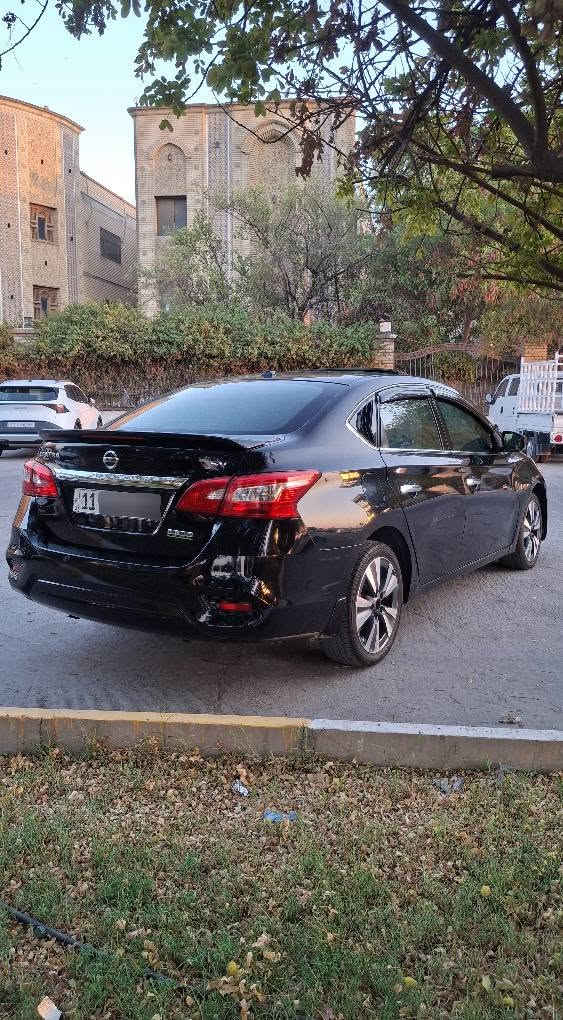 نيسان سينترا 2019
( sv Special Edition )
رقم بغداد دولي بأسمي ...
كير . محرك بلاديات ...
فول مواصفات
فتحه .
بصمة تشغيل + ابواب + صندوق .
رادار امامي + جانبي .
شاشه + كاميرا خلفيه .
تحكمات .
منضومة زنون . 
نظام ايكو . وعادي .
ماشية 120 الف mail
↖️ السياره حادثها قطعتين جاملغ وبنيد صبغ ... وبيها شخط بالباب الخلفي عكس السايق ↗️
رقم الشاصي [ 3NTAB7AP5KY381522 ]
السعر ... 88 ... ورقة وبيها مجال بسيط. 
مكان السياره بغداد العامريه .
للاستفسار ( *********** ) بغداد, العراق
