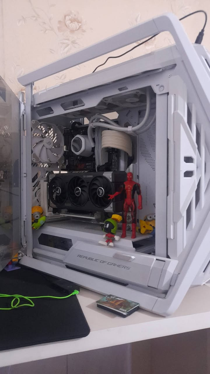 سلام عليكم شباب سيت اب
للبيع 
مواصفات👇🏻
كيس ASUS ROG Hyperion GR701.

AMD Ryzen.7 5700x...CPU

5060.8VRM  TUF Gaming.3vanGPU

 B550k.GIGABYTE...M.b

3600.16G.T.FOCE..RAM

M.2_1T

مبرد مائي Cooler Master MasterLiquid
 
بور .براند.FSP.850W

الملحقات👇🏻
ميز قياس 180.عرض متر 
ستاند كرت شاشه من Cooler Master
اناره ستريمر.من Lian Li
شاشه 75h
ستاند شاشه 360درجه
سماعه من RAZER.
جوستك.8BitDo
ساعه مكتبيه 
ماوس من.ATTRCK SHRK.X11.واير ليس
ماوس باد براند Redragon
وساده راحه اليد لون ابيض 
كيبورد .FUN60
يوبي اس .1k.اونلاين.FARBER
يوبي اس اضافي.1500.FANTOM.اوفلاين
  كرسي Gaming   
رقمي 👇🏻لل استفسار
***********🗣السعر 2.300

