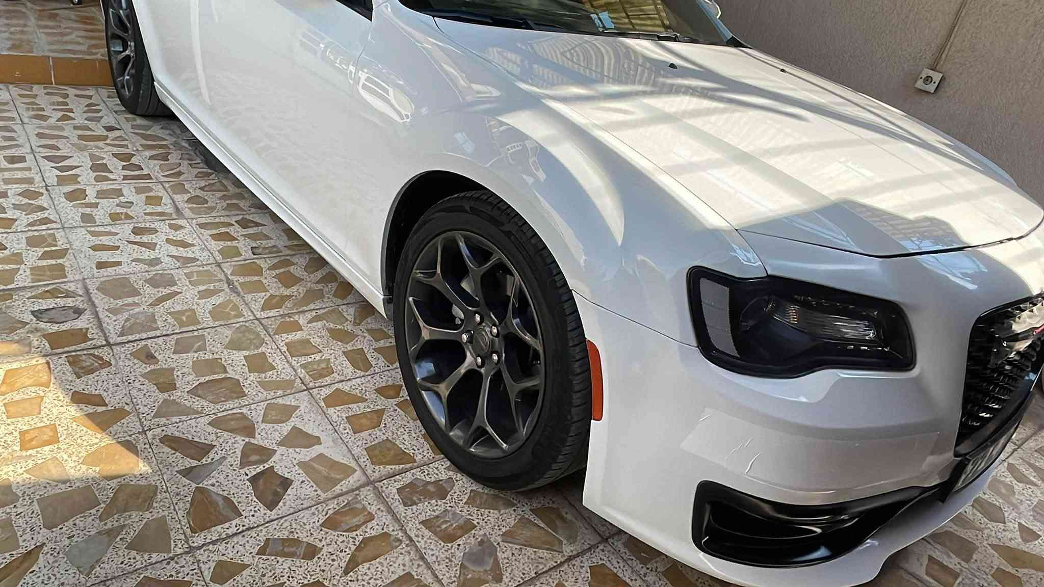 للبيع اوباما  S موديل 2017 كلين بسعر مناسب 238$
مواصفات الاس معروفه بانوراما دبل دعاميه بلادي تشغيل عن بعد صندوك بيها دمام سماعه 
ملاحظة سياره كلين تايتل مكفوله بس بيها 3 مكانات بارد كير ومحرك مكفول 
مكاني كركوك     ***********

