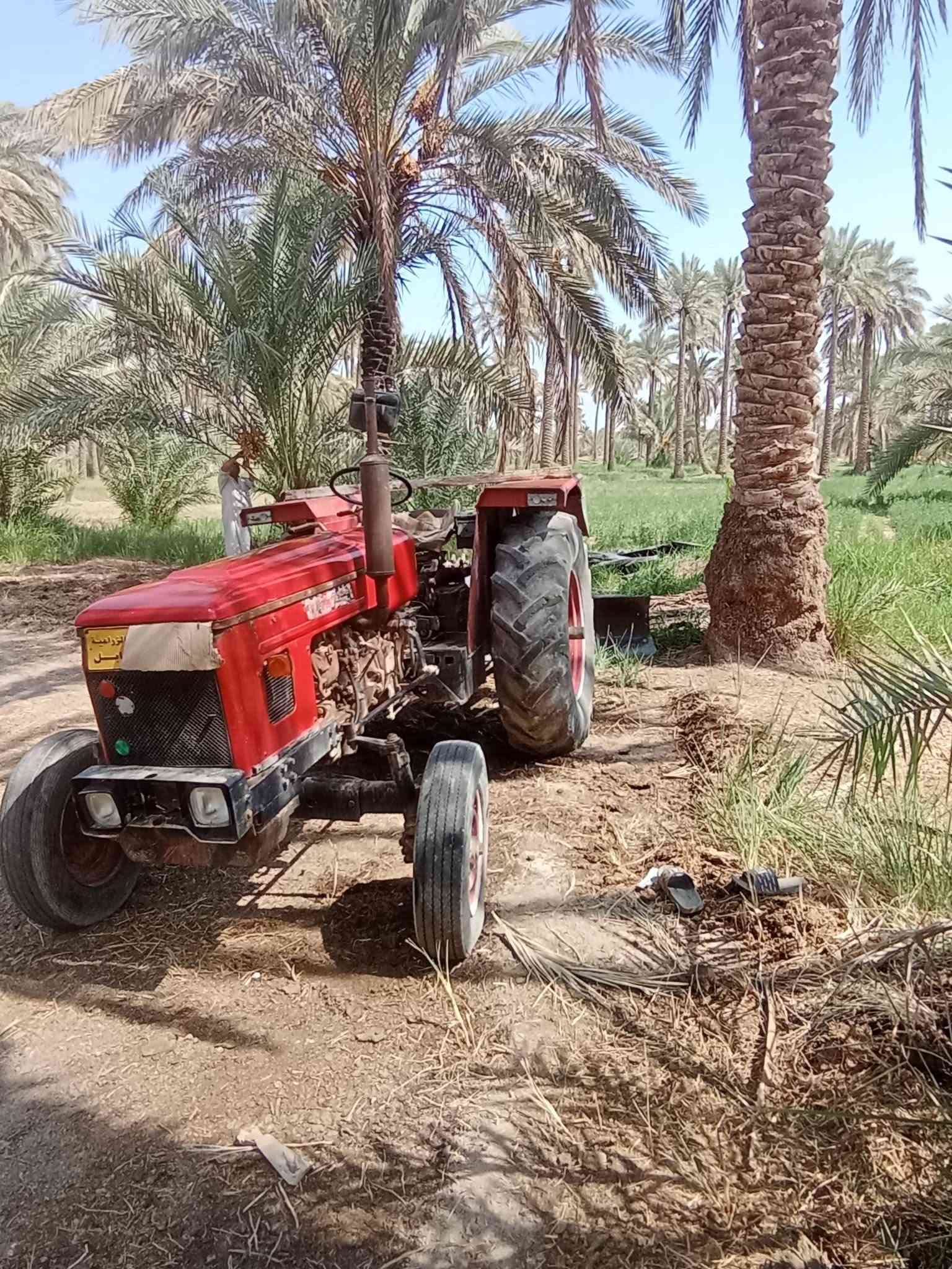عنتر للبيع موديل1987 مع فدان (بدون ) للاستفسار الاتصال ***********
