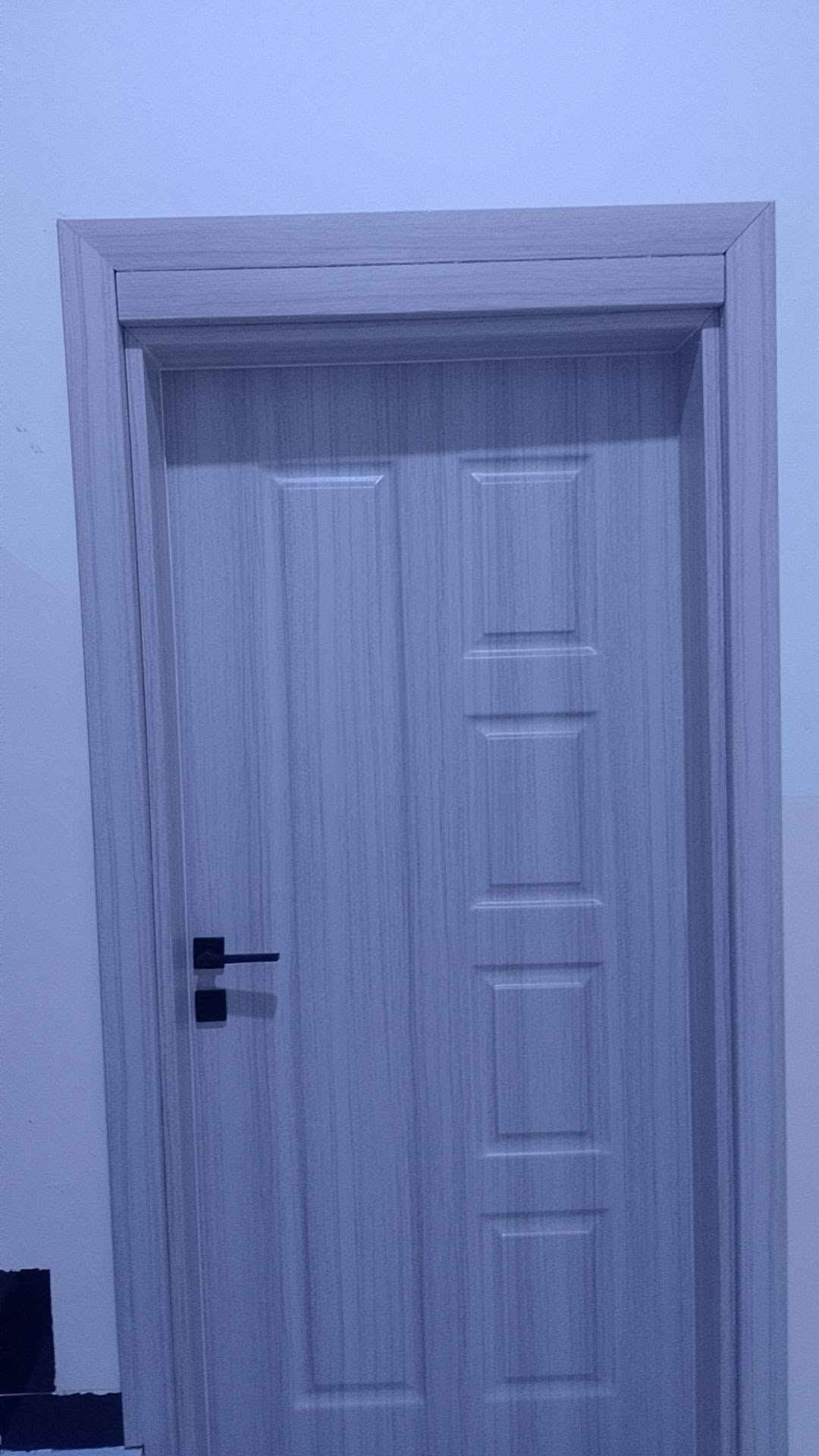 🚪 معرض الرحمه للأبواب الحديثة 🚪

✅ أبواب حصينة قوية ومضمونة
✅ تصاميم حديثة تناسب جميع الأذواق
✅ ألوان وموديلات متنوعة
( نحن مسؤولون عن النقل والتركيب )

لا تضيع الفرصة، اجعل باب منزلك عنواناً للأمان والفخامة.
العنوان: كركوك قضاء الحويجة

📞 راسلنا الآن للحجز والاستفسار          
    رياض          *********** 
مروان          ***********

معرض الرحمه للأبواب الحديثة
