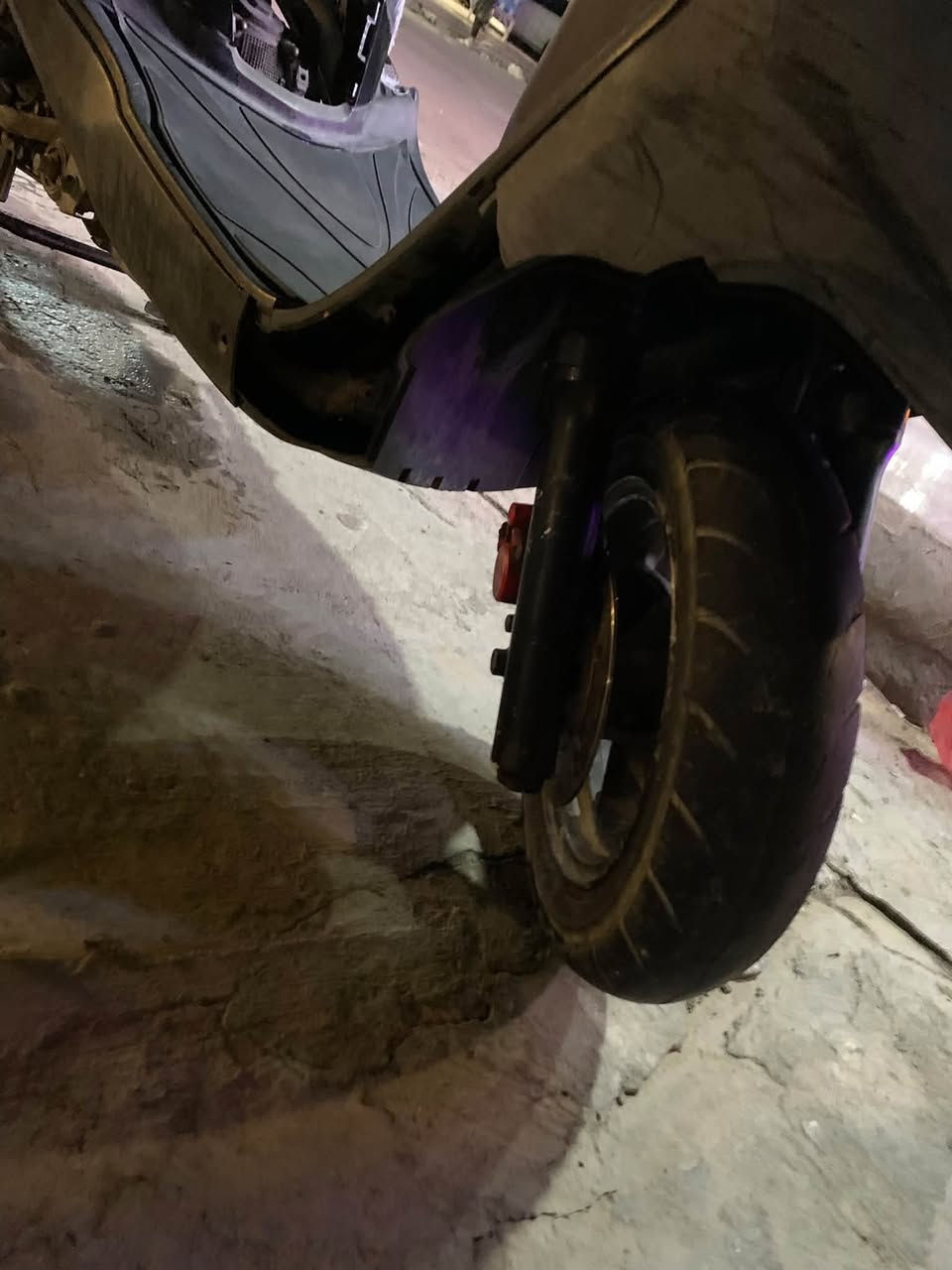 مرخصه الادمن
إسلام عليكم دراجه بريز اخت الجديده راعيها نكلب بيها وضاج منها وكلشي مبين بل صور دشبول مصوفر تايرات جدد عمبار امامي جديد كهربائيات كلها شغاله اي نقص ما بيها المو شراي  لا يخابر السعر 750 وبيها مجال حك الجيه 
***********
