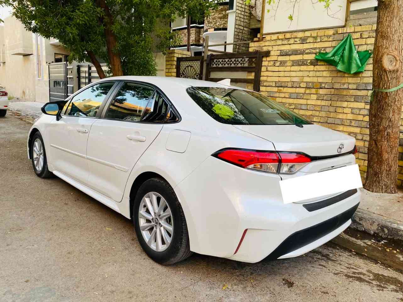 سلام عليكم كورلا 2022 LE مكينة 2000  كندي حادثة موضح بلصور  مثبت سرعة رادار امامي تحديد ممسار تحكمات ستيرن جهتين فول عدا الفتحه والبصمه ماشية 92 الف كيلو مو ميل مكينه كير كله كفاله صدر تخم تاير بلجيس قبل يومين شادهن 
رقم اربيل تريد وكاله تريد تحويل ثاني يوم 
سعرهه 134 بيهه مجال جداً بسيط 
مكاني بغداد حي الجهاد 
للاستفسار ***********
