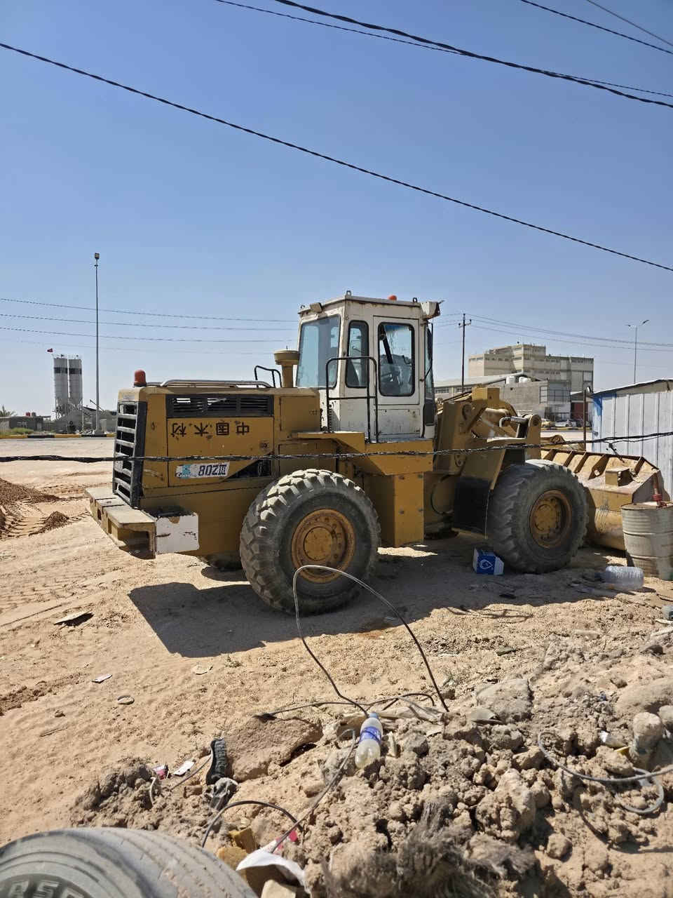 السلام عليكم للبيع شفل داش ثري موديل 1998 مكفول من الصبق كير جديد مكينه جديده حدايده جديده للسفسار الاتصال *********** السعر 200 وقابل للتفواوض
