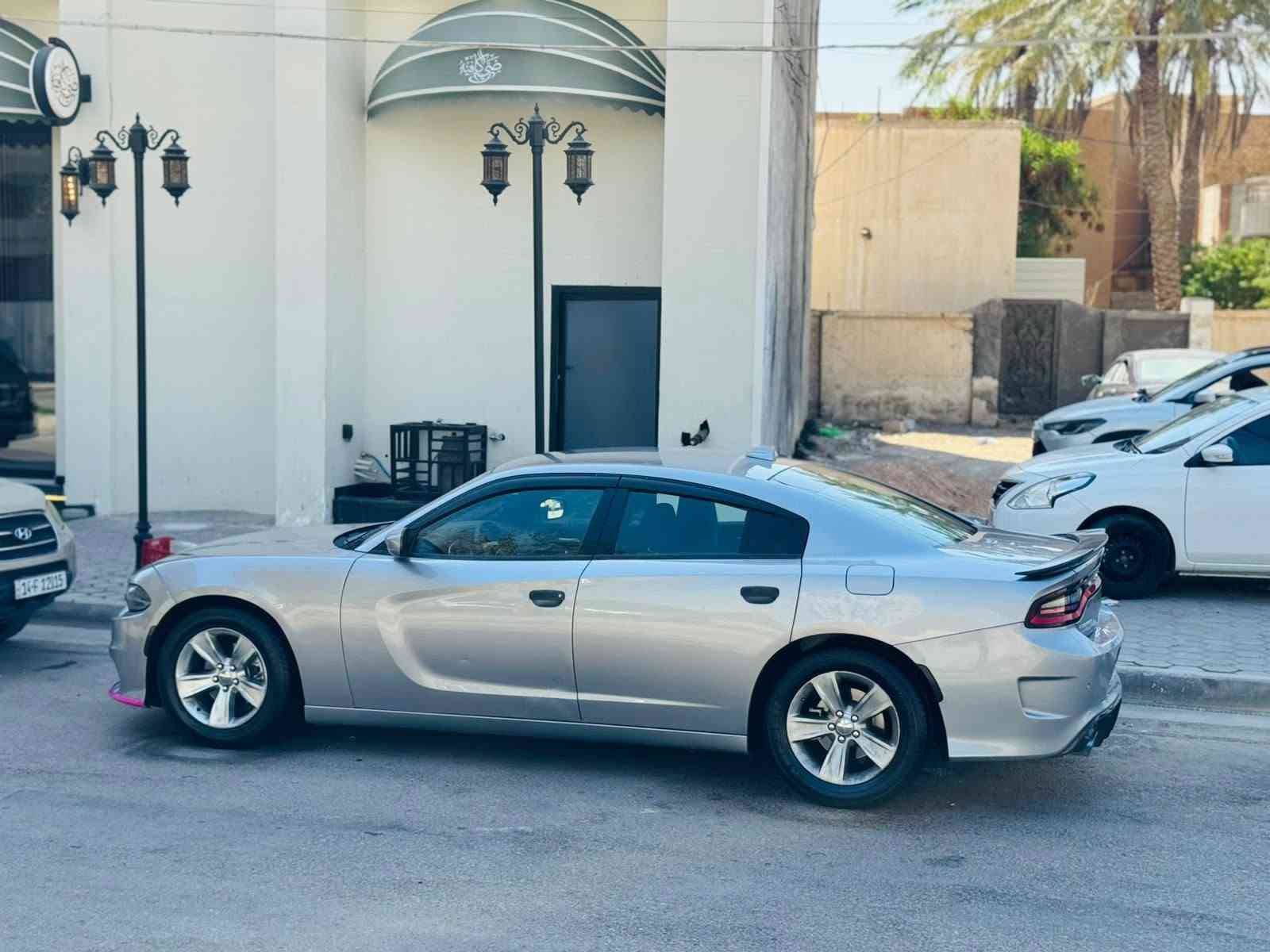 جارجر موديل 2018 اصل وأرد كندي بدون حادث سياره كفاله ضربه وصبق وتبديل بيه قطعه واحده كلير فقط وباقي سياره كفاله سعر 177وبيه مجال رقم هاتف*********** موصفات سياره شاشه كامره خلفيه شاشه كبيره حساسات خلفية ماميه تشقيل عن بعد رادارات بل مري تدفئه كشنات كشنات كهربائي بصمه تشقيل بصمه ابواب تحكم استيرن مثبت سرعه قطعتين تبريد سياره تويل محرك 6سندر محرك وكير كفاله حداديه تخم تاير جديدات مكان سياره كربلاء مكلف بل نشر كربلاء, العراق

نص مكتوب في الصور:
- 22 إدخال نص
- 22 H إدخال نص
- إدخال نص