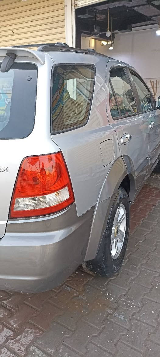 سورنتو خليجي ٢٠٠٥
رقم سليمانيه
بيه كابون بنزين 
محرك جديد مبدل
بيع او مراوس حسب القناعه
مكاني كركوك
***********
