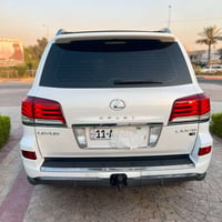 لكزس LX570 • ٢٠١٣ • فل موصفات