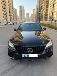 بيع مستعجل جوا سوك 195 ورقه  مرسيدس C300 AMG  اصل 2019 فووول  بانوراما...