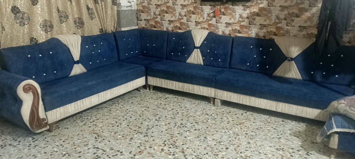٧ مقاعد • تلبيسه • اكادميه حي الشرطه