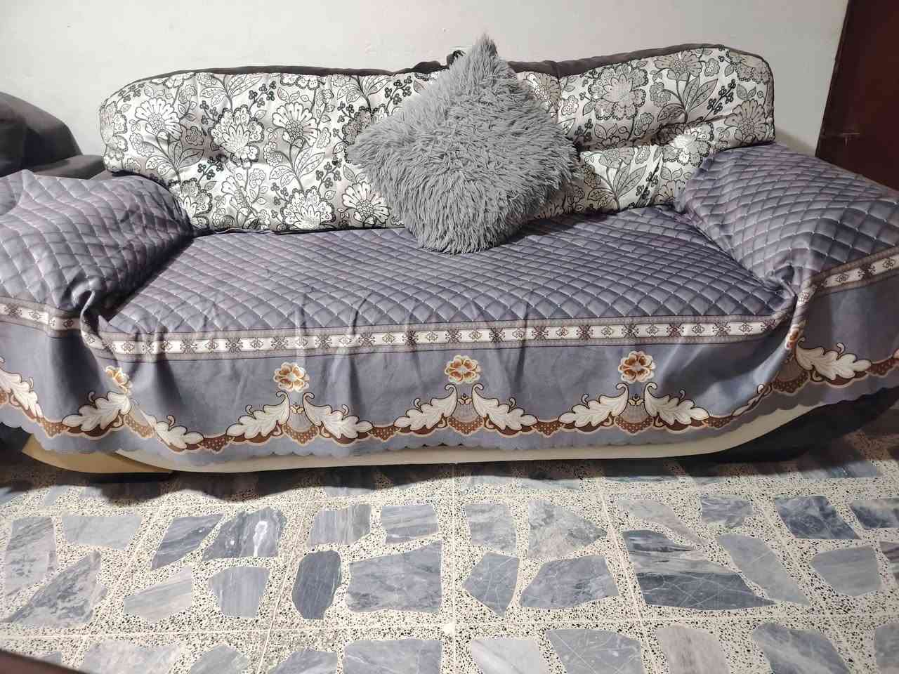 للبيع قنبات 10 نفرات
خمسه قطع
3 اكبار
2 اصغار
السعر 190 بي مجال     اتصل على الرقم التالي ***********. او خاص

