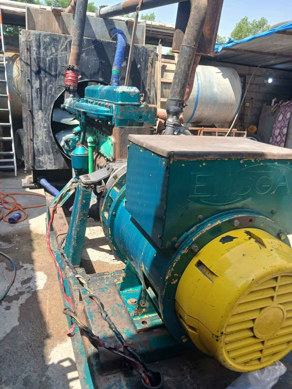 السلام عليكم
مولد سكانية ١١٣ للبيع راس توليد ٢٥٠ kv استندر غير ملفوف تبخير قليل بدون صرف
مكان ديالى
السعر ٦٠ ورقة وبي مجال بسيط
للاستفسار
***********
***********

