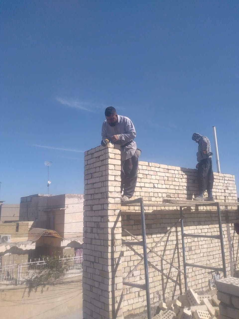خلفة بناء متفرق حاليآ اشتغل بكل مناطق النجف ***********
