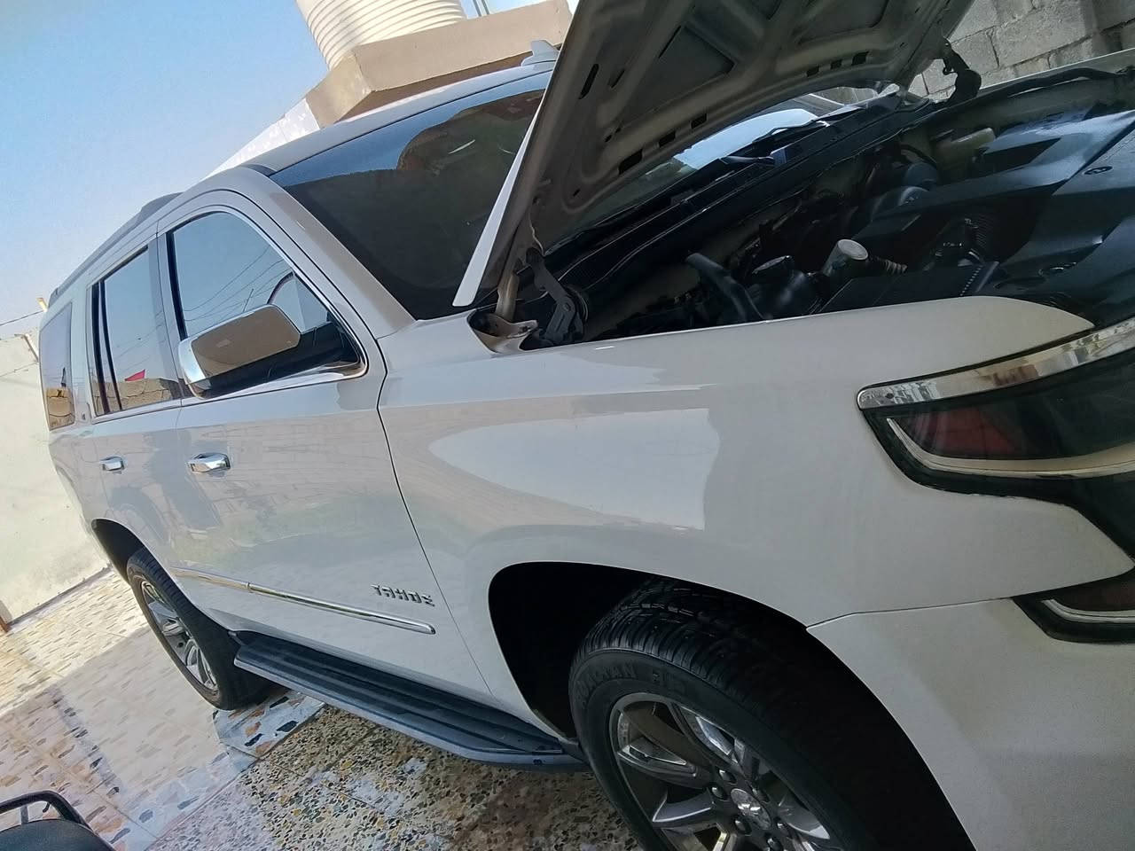 تاهو 15 خليجي شمالي بسمي بيهه 3 قطع صبغ بدون ضرر سياره جاهزه
تخم تاير تبريد عربانه امامي خلفي كله جديد سعر 240 
واسط كوت

***********
