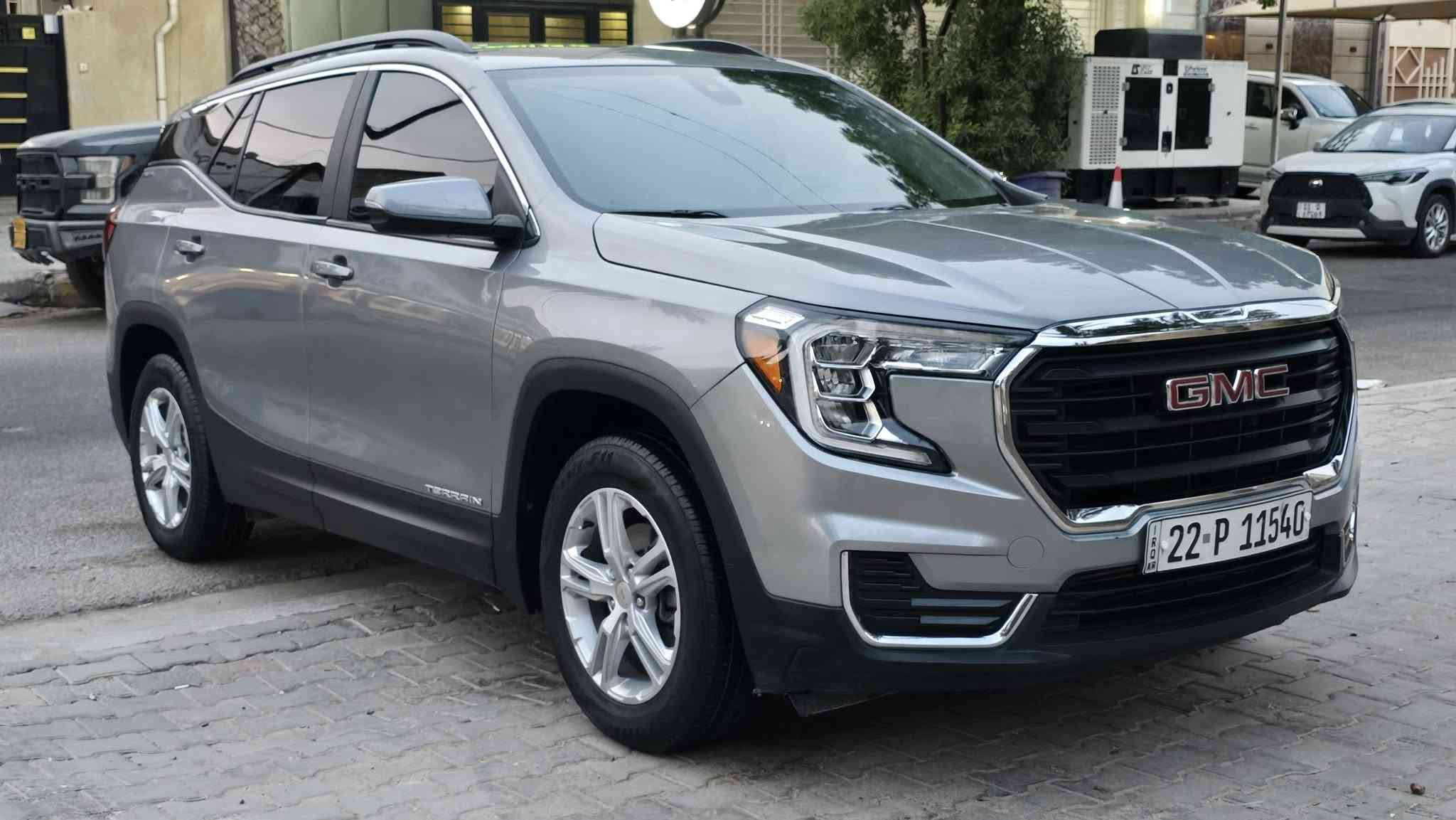 السلام عليكم للبيع GMC. تيران موديل 23 وارد امريكي حادثهة باب وجاملغ السايق فقط بدون دواخل ونفسهن راجعات ومصبوغات ايرباك برده مكينه 4 سلندر تيربو المواصفات اربع ابواب بصمه دخول كشنات تدفئه انظمه قياده متعدده تحديد مسار رادارات اماميه وخلفيه وجانبيه شاشه جبيره كامره دواره جنطه كهرباء تشغيل عن بعد كشنات كهرباء سايد بريك بصمه بجم كبس السياره حيل جديده ورقم اربيل بسمي تحويل مباشر كير مكينه دواخل تبريد تايرات كلهن مكفولات  للاستفسار *********** مكان السياره كربلاء السعر 163 وبيهة مجال حك الجيه،
