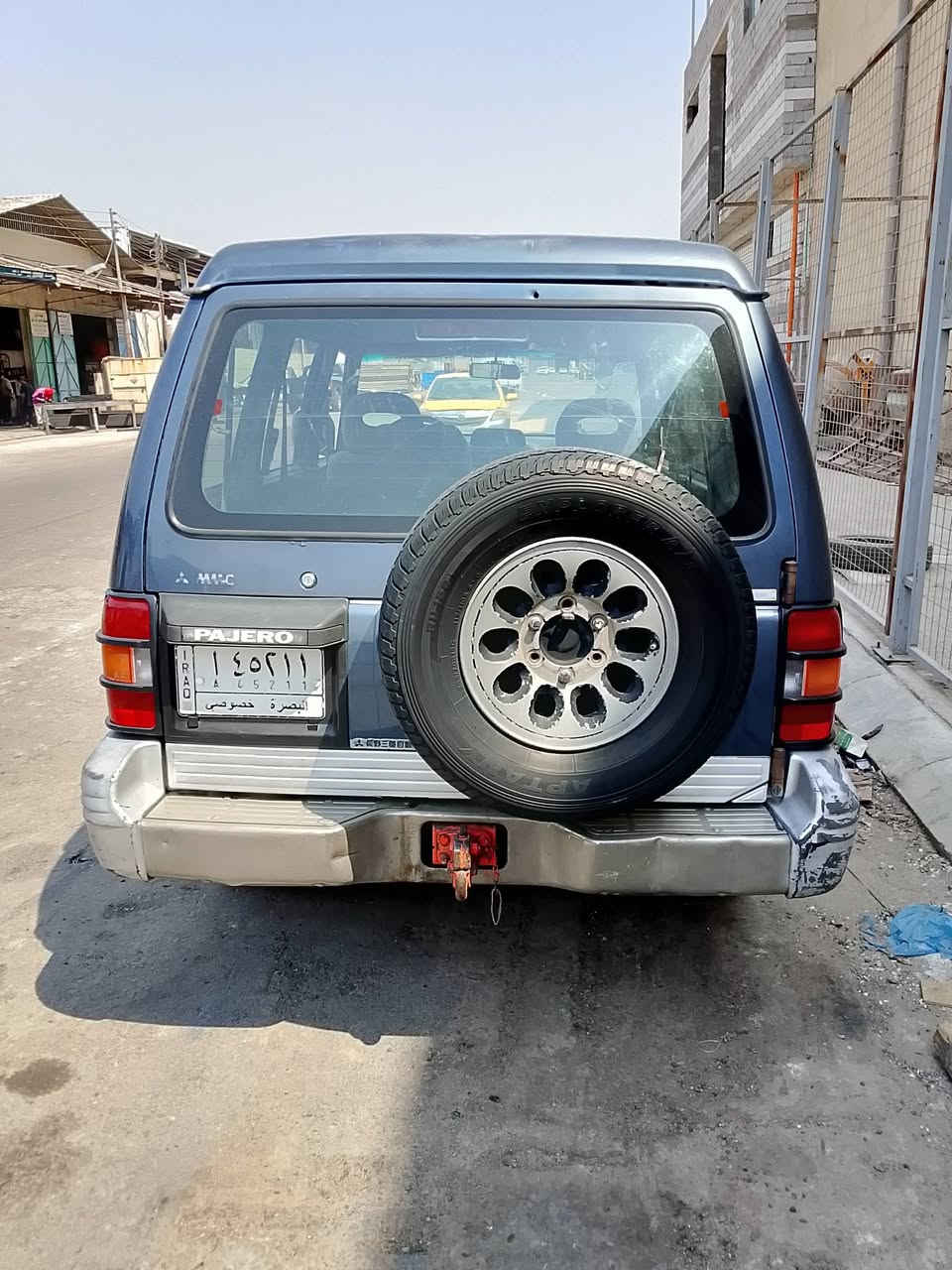 مستوبيشي باجيرو مديل 96  فور ويل مكينة كاز بلاد رقم بصرة بسمي سنوية  28  السعر 40 وبيها مجال العنوان بصرة ابو الخصيب رقم ***********
