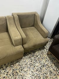 كراسي 2  ثلاثيه ام سرير 1 مكان بغداد الدوره السعر 80 07709280390