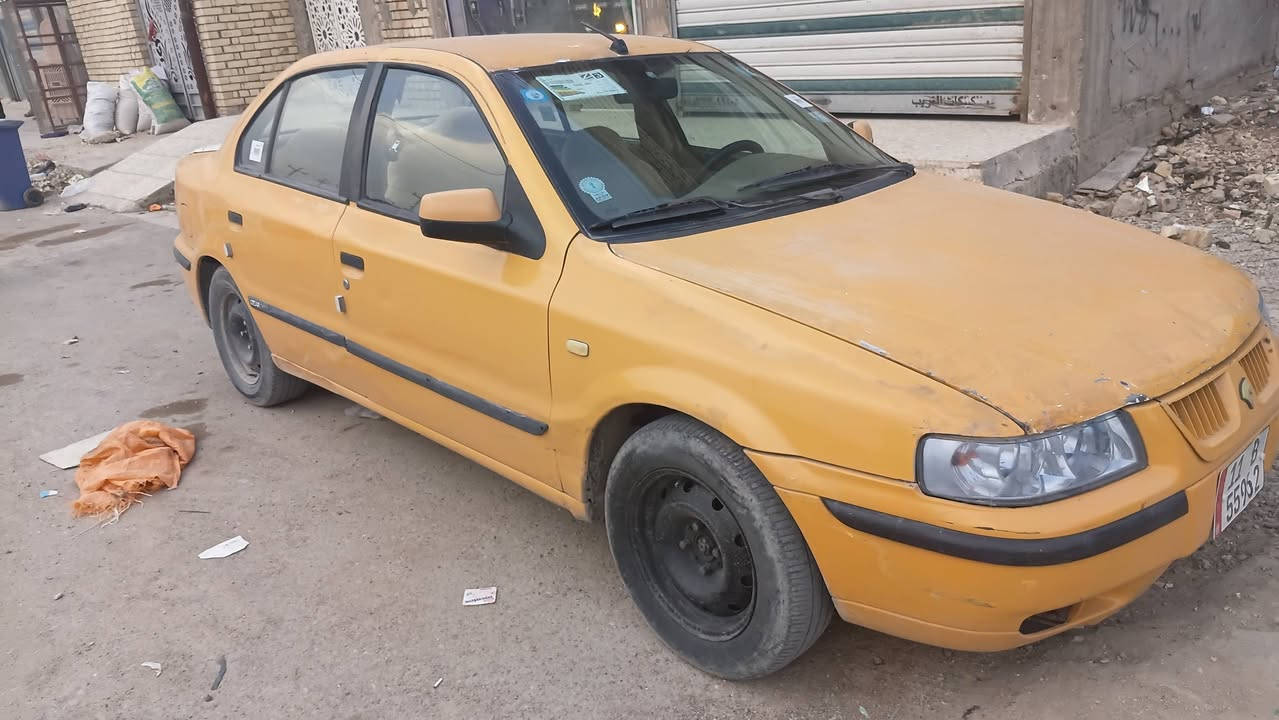 سلام عليكم سمند البيع مديل 11 ناطق مكفوله من ضربه وتبديل وصبغ تبريد ثلج كهربايت شغاله داخل نضيف مصفر هيه وغرمات بسمي تحويل ثاني يوم سعر 27وبيه مجال رقم هاتف ***********
