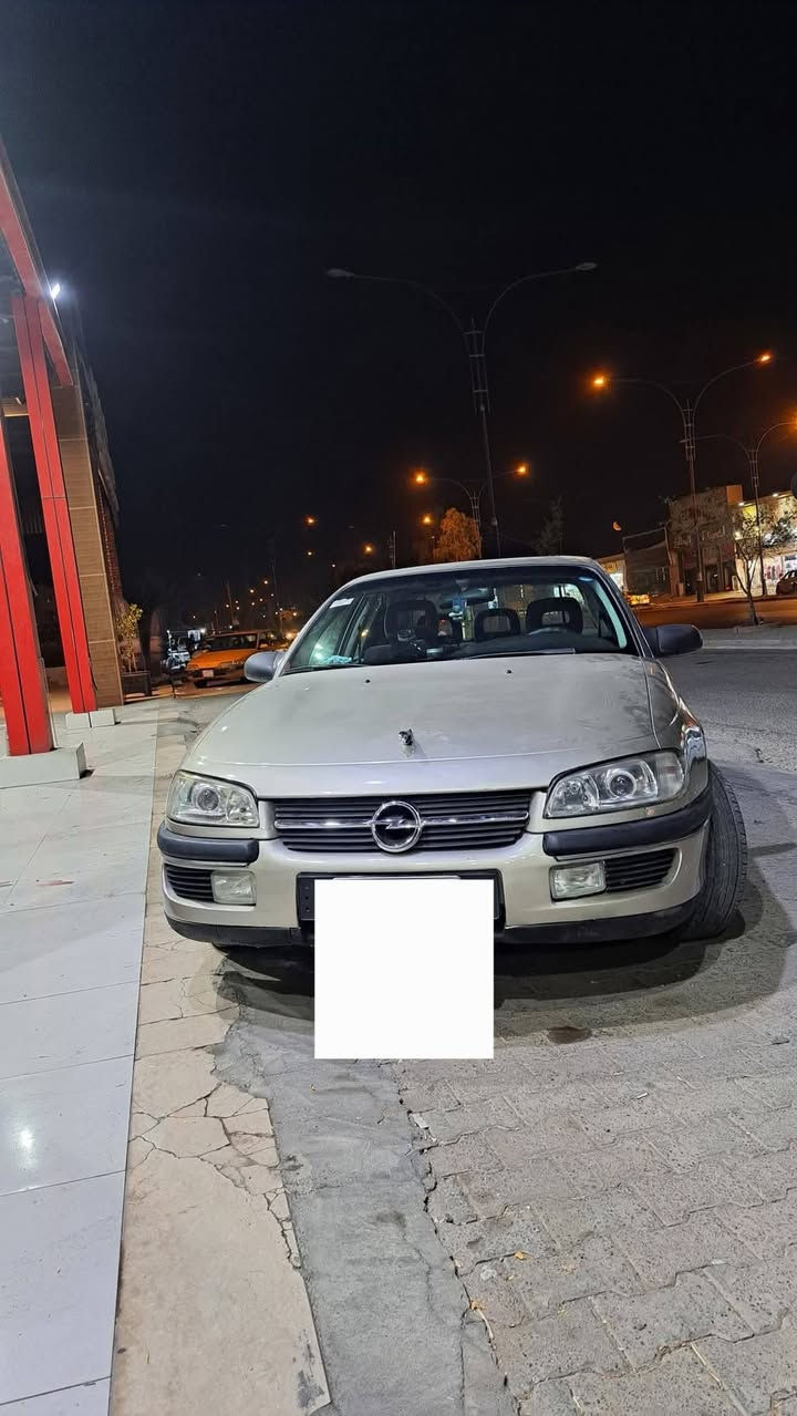 سلام عليكم
من رخصة الادمن 
اوبل اوميكا موديل 1996 اصل وفصل للبيع
4 جامات كهرباء
سلايت
تبريد ثلج تجي وتشوفه 🥶
 مروحتين كهربائية  + ثنين تبريد 
داينمو ملكة 120A
شرط حماوتك متعبر ال ٩٠ وتبريد ميبوخ ، 
تدفئة شغاله 
تبريد لمس 
برده خلفيه 
كهربائيات كلها شغاله   
كير اوتو محرك 2.5vvti
مسجل بلوتوث
رقم سليمانية وكاله باسمي 
سنويتها 2031
شاشه داشكام وكاميره خلفية
سياره مكانها ديالى خانقين 
شرط كير ومحرك مابيها اي نقص 
سعرها 48وبيها مجال للطيبين 
ربع دينار متصرف عليها 
***********

