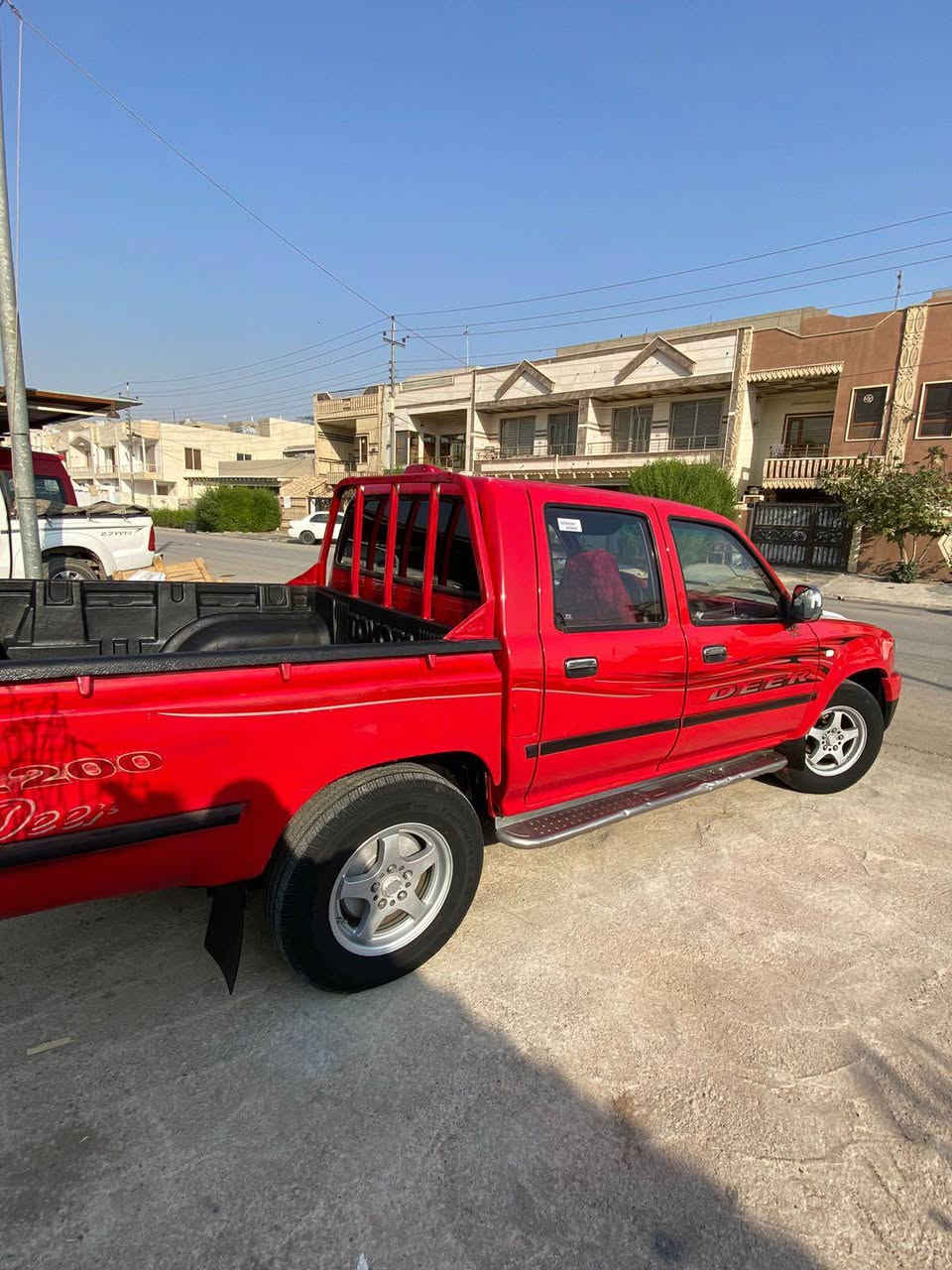 ادميرال موديل ٢٠٠٩ ي بةخ بودي قولاب  بةك پارجةي سبوغة بي ناو گرتن ناو سور تةبريد جوار جام كارةبا جوار تايةي نويية سةيارةيةكي جايزة گيرو مةكينة اكسل شانسي هةموي بةشةرت بةناوي خومة سعري ٥٠ و كةمي مةجال لة هةوليرم *********** أربيل, العراق

