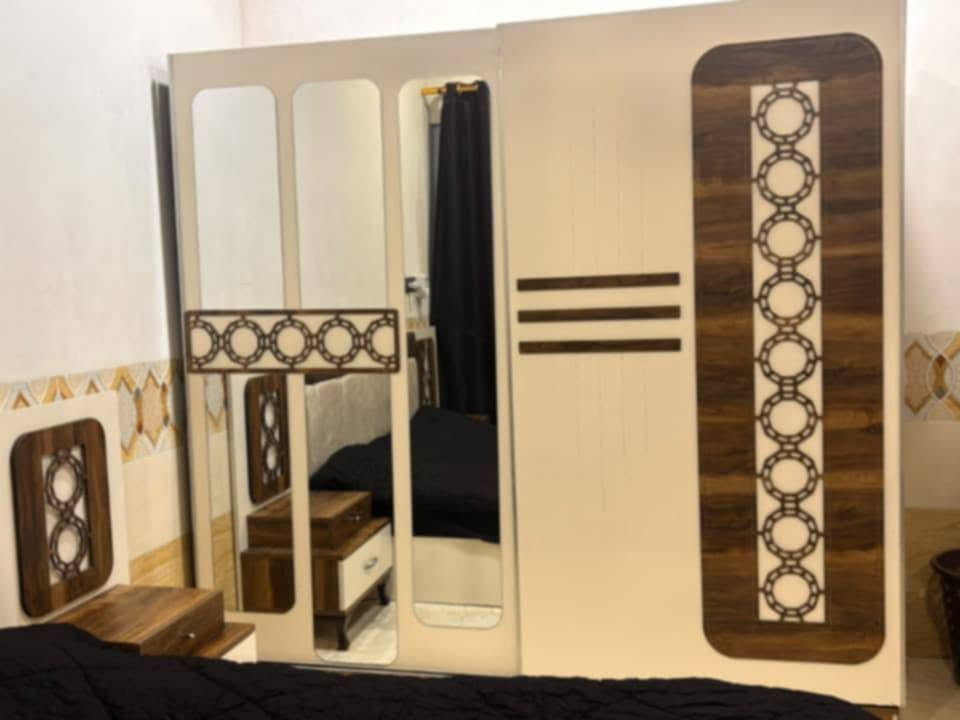 غرفة اخشاب • تركي • دوشك