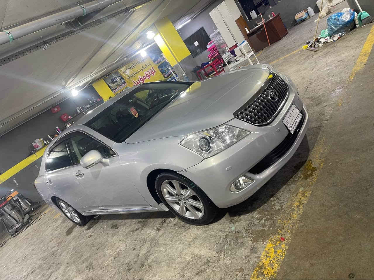 toyota majesta 2011
موسس  ٤٣$
فول موا سه فات به س به رده و جلدو سلايت نيه
مه كينه v8  ره نكى سلڤه ر به حرى
كاميره و شاشه و حاسه ى بيشو دوا
حه مامو بو ليش كراوه جامى بيشو دوا هه لكيراوه
جوارتايه و ويلى لوكى له زيره
ته بريدو كه رمى به شه رت
بريكى به سراوه 
كيرو مه كينه به شه رت *********** السليمانية, العراق
