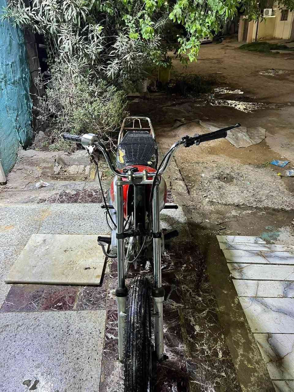 كلك • ٢٠١٥ • مكفولة