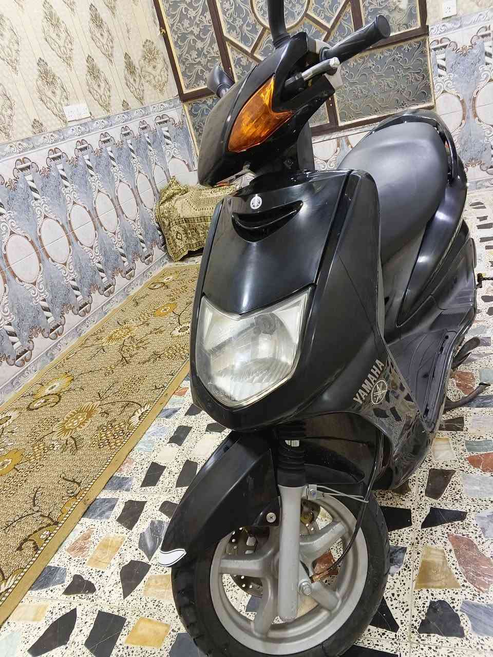 سلام عليكم سكنس ياباني سرعه 110درجه خير من الله ما بيه شي نقص ابد بلاديه درجه ما متعوبه تجي وجيب  وياك فيتر سعره 950 عنواني بغداد حي نصر رقم لهاتف ***********

