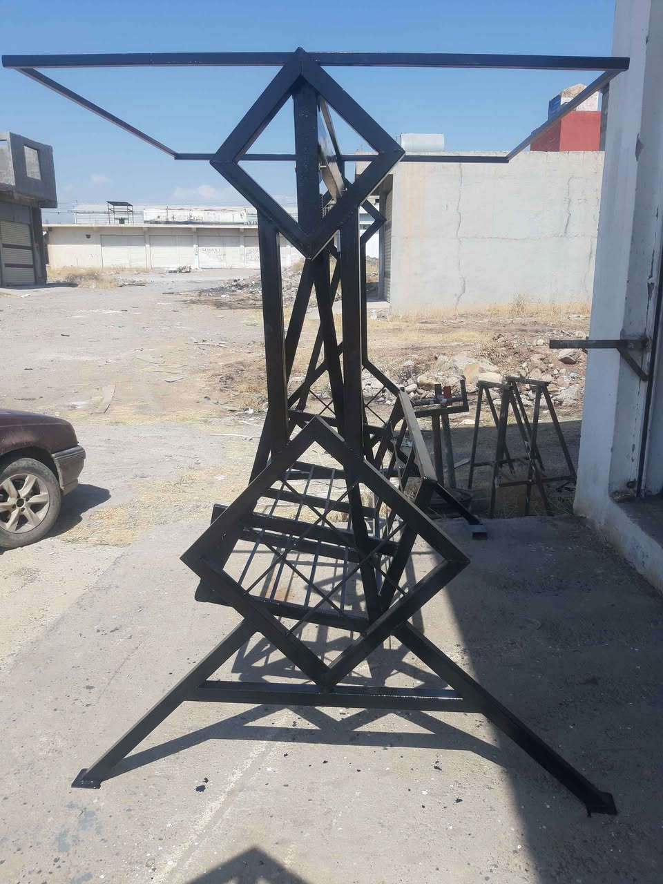 ديديكي أو مرجوحه حجم ثلاث نفرات حديد ثقيل السعر  ٢٠٠  الف دينار للاستفسار الاتصال على كورك واتس *********** مكاني زاخو توصيل متوفر أي مكان زاخو, دهوك
