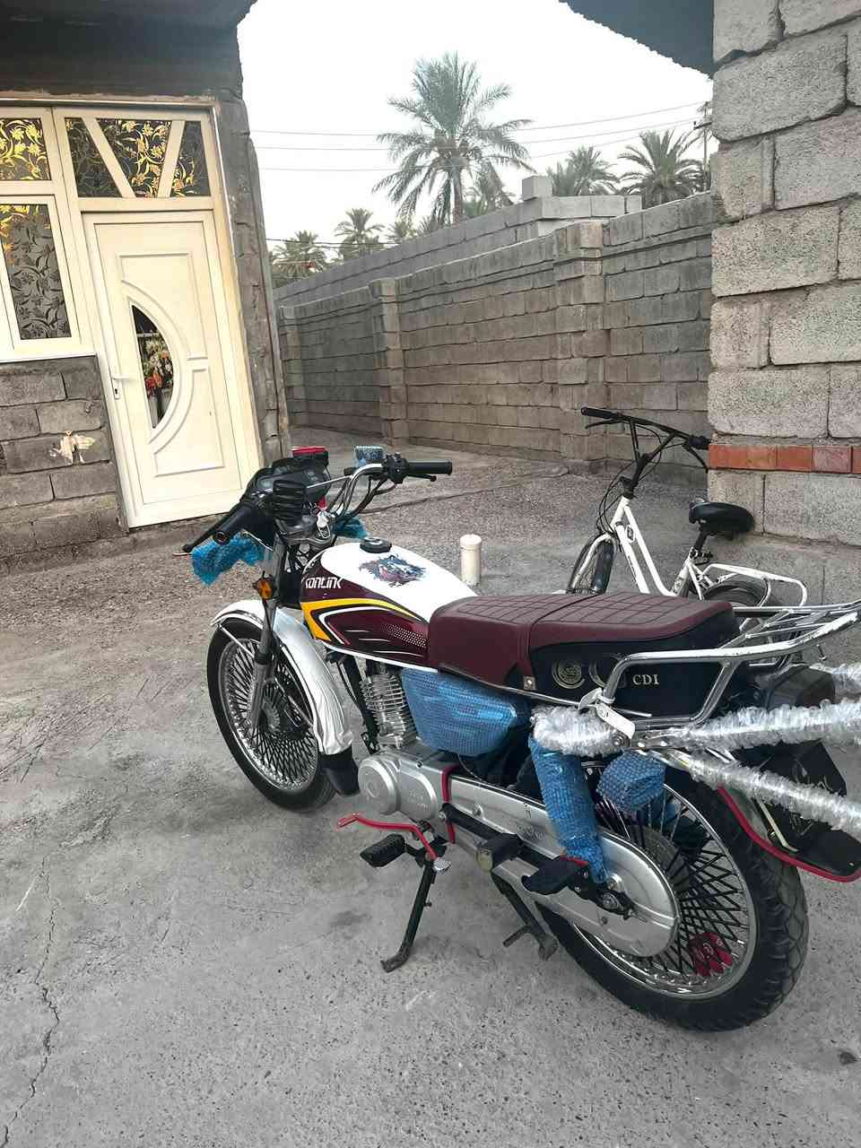 تايكر25 كفاله عامه عده الدشبول
نقوصات بسيطه 
مكان ديالى بعقوبه جسر خرنابات 
سعر خاص
فقط اتصال /***********
